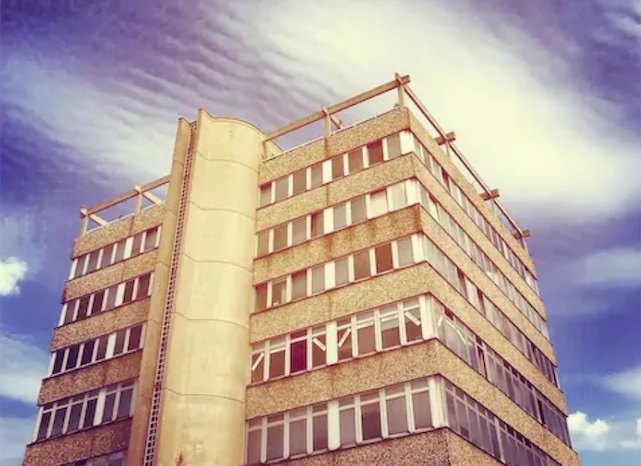 Ship without sea Coverbild 1